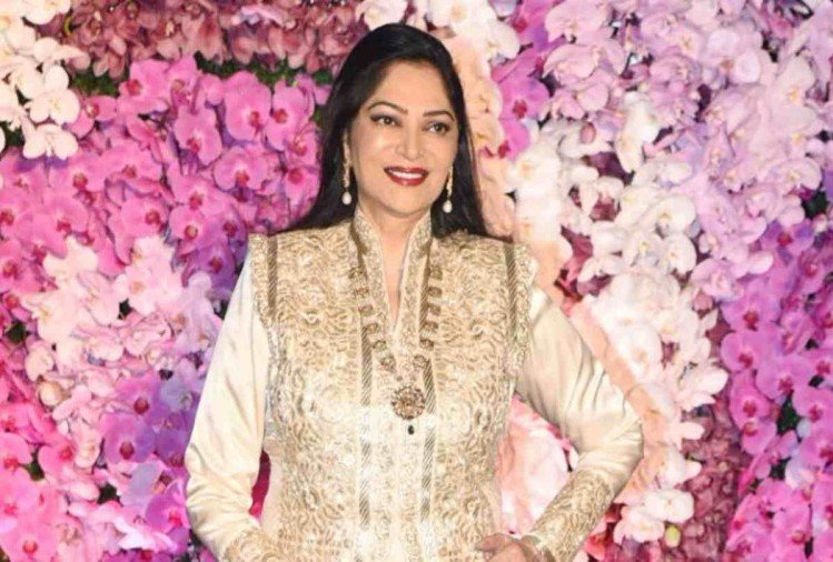 simi garewal