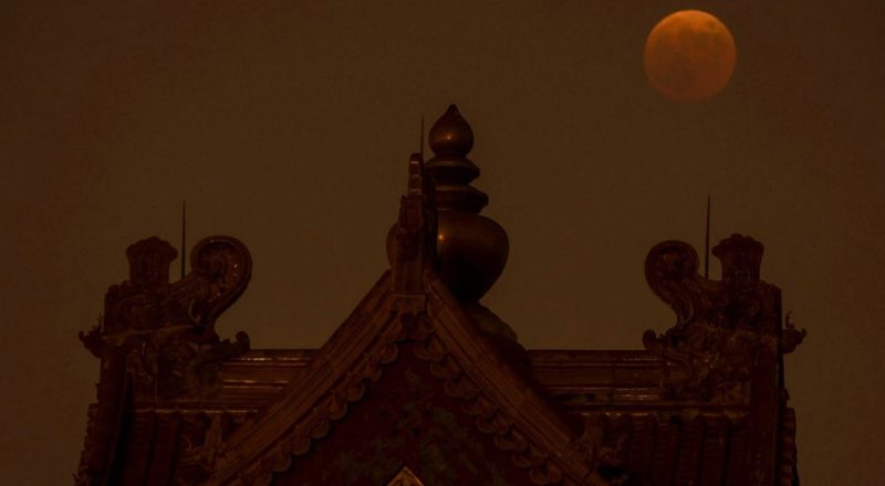 lunar eclipse 2022 photos
